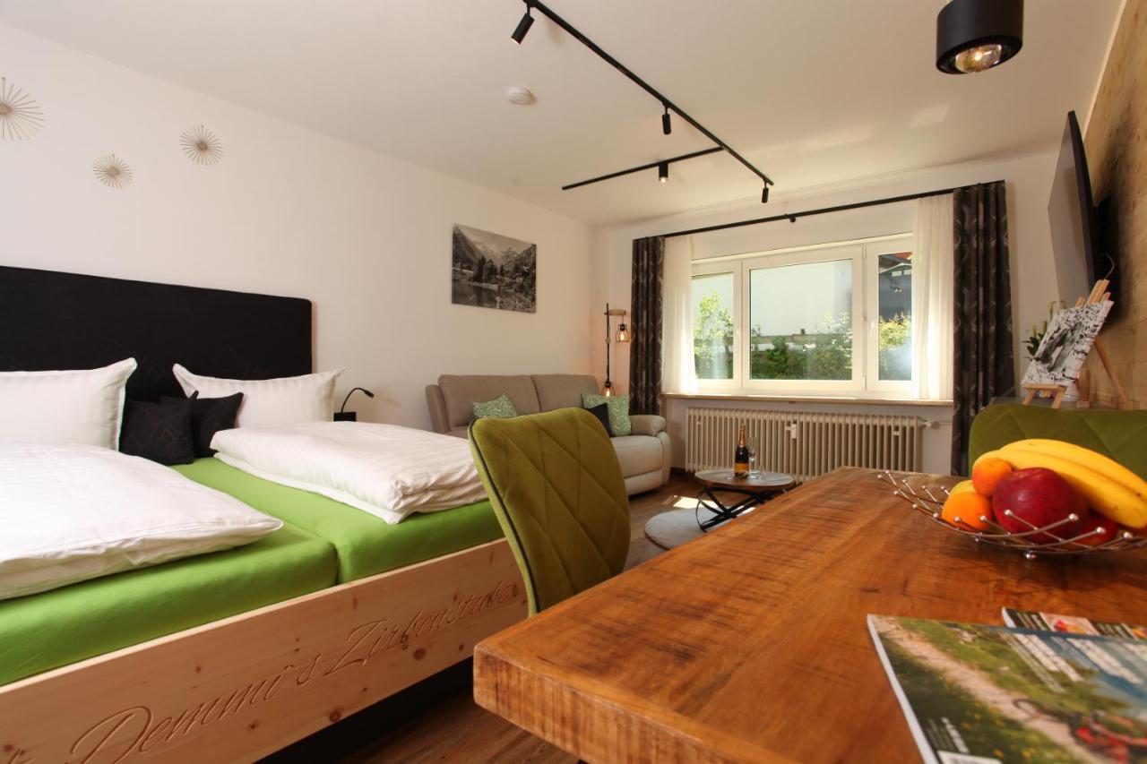 #Demmi'S Zirbenstube Appartement Altstadten Buitenkant foto