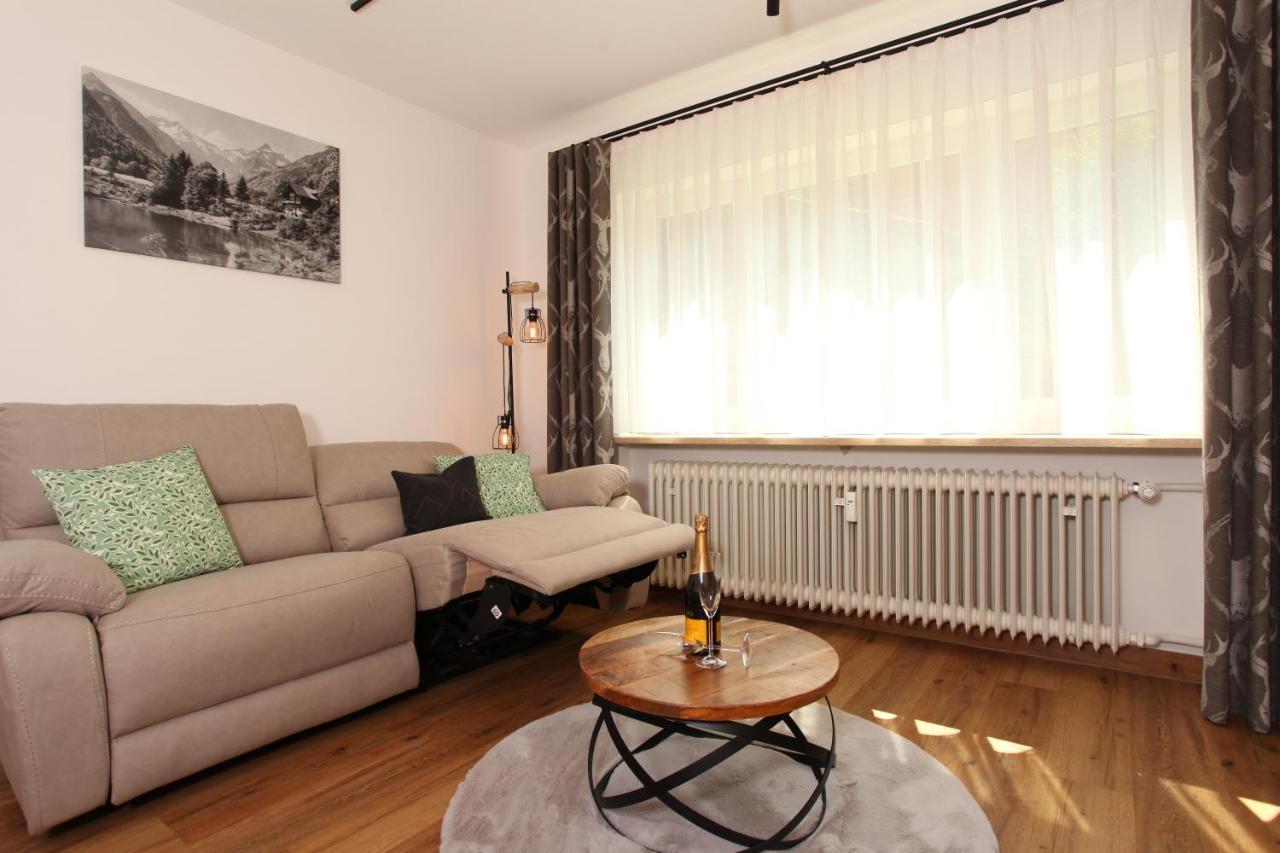 #Demmi'S Zirbenstube Appartement Altstadten Buitenkant foto